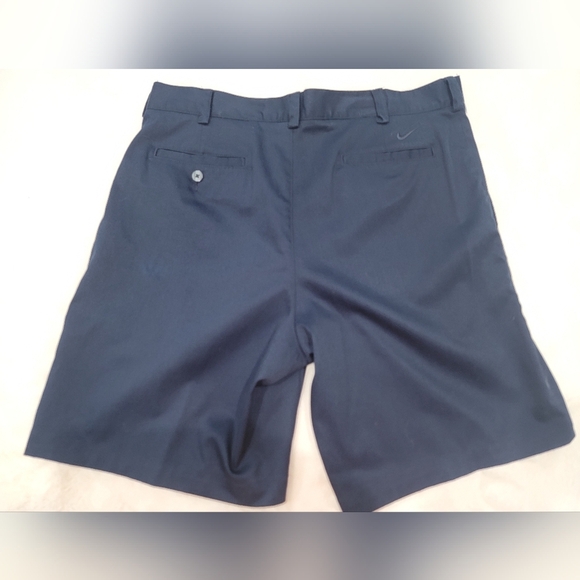 Nike Golf Blue Flat Front Shorts - Picture 9 of 10